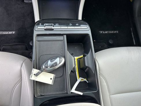 Used 2025 Hyundai Tucson SEL image 19