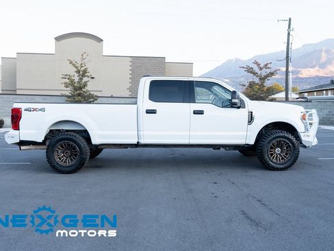 Used 2022 Ford F350 XLT image 32