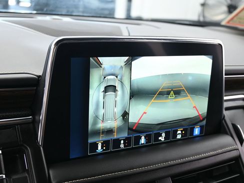 Used 2024 Chevrolet Tahoe Premier image 21