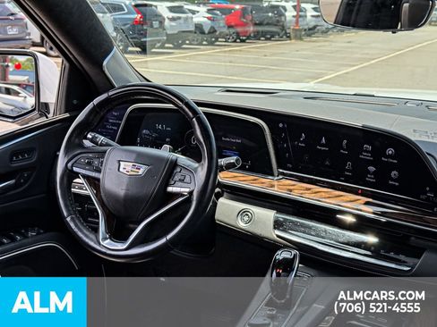 Used 2022 Cadillac Escalade Sport Platinum AWD/4WD image 12