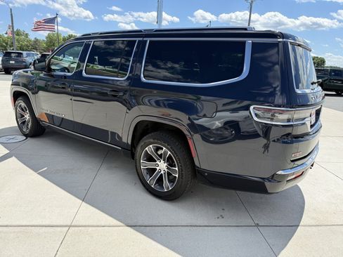 Used 2024 Jeep Grand Wagoneer L 4WD image 6