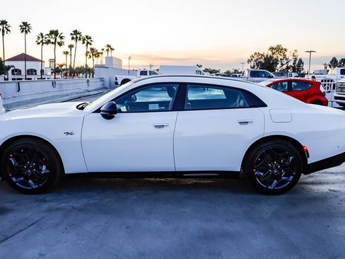 New 2026 Dodge Charger R/T AWD/4WD image 14