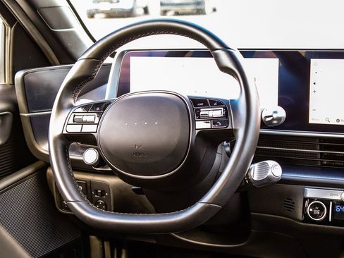 Used 2023 Hyundai Ioniq 6 SE image 26