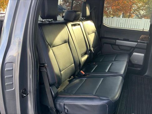 Used 2023 Ford F350 Lariat w/ Chrome Package image 22