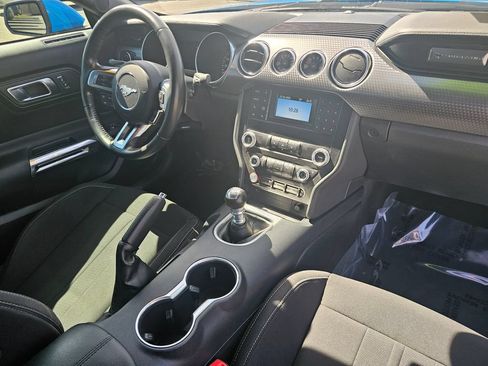 Used 2022 Ford Mustang GT w/ GT Performance Package RWD image 17