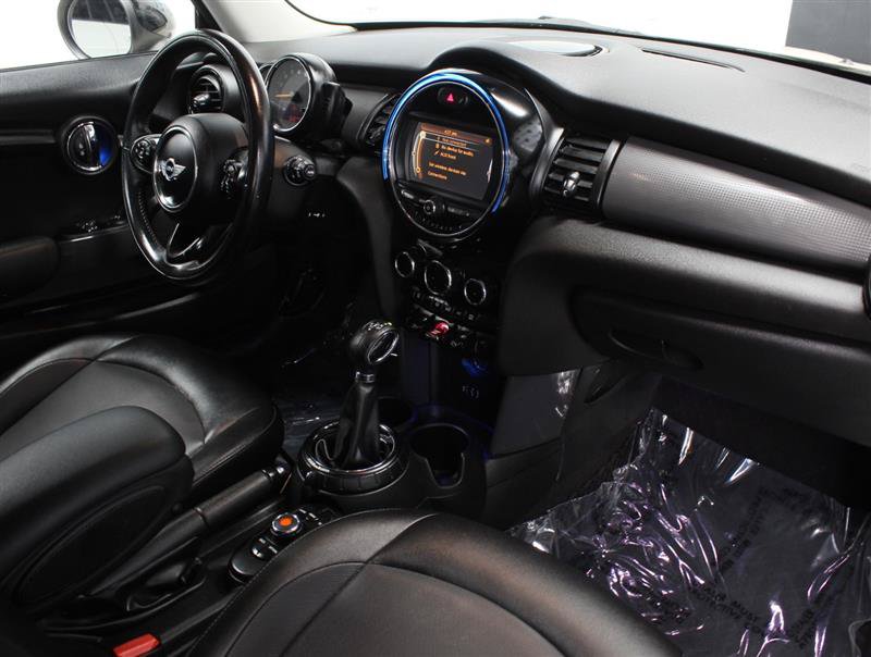 Used 2015 MINI Cooper 2-Door Hardtop FWD image 10