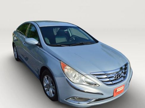 Used 2013 Hyundai Sonata GLS w/ Popular Equipment Pkg FWD image 11