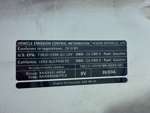 Used 2019 Nissan Kicks SV image 18