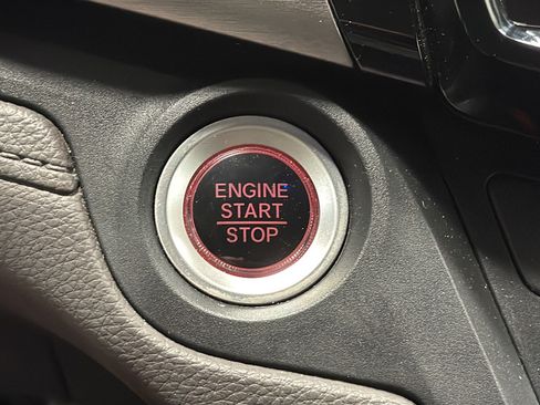 Used 2018 Honda Odyssey EX-L image 38