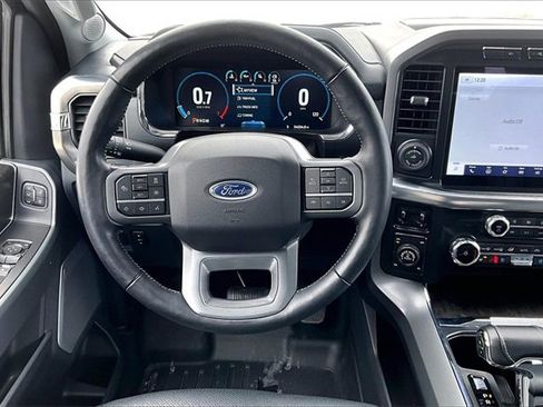 Used 2022 Ford F150 Lariat w/ Equipment Group 502A High image 5