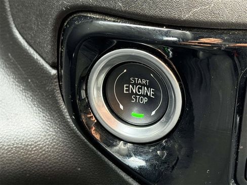 Used 2024 Chevrolet Silverado 1500 LT Trail Boss w/ Convenience Package II image 8