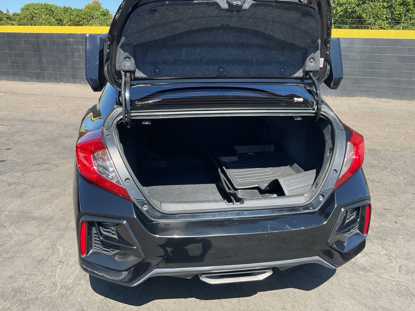 Used 2020 Honda Civic Si image 25