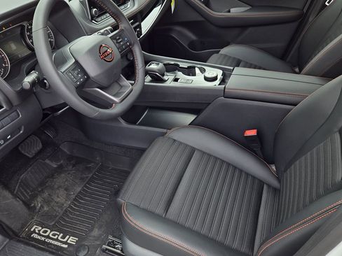 New 2026 Nissan Rogue SV AWD/4WD image 13