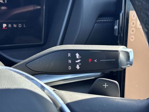 Used 2025 GMC Terrain Elevation image 25