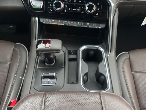 Used 2024 GMC Sierra 1500 Denali w/ Denali Reserve Package RWD image 6
