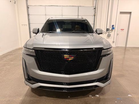 Used 2024 Cadillac Escalade Sport w/ Touring Package image 2