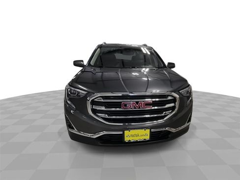Used 2020 GMC Terrain SLT w/ Preferred Package FWD image 4