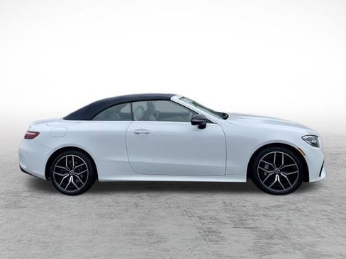 Used 2023 Mercedes-Benz E 450 4MATIC Cabriolet image 44