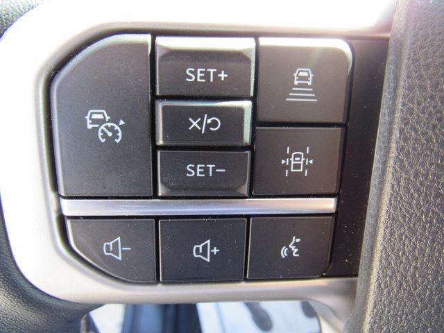 Used 2023 Ford Expedition Limited AWD/4WD image 14