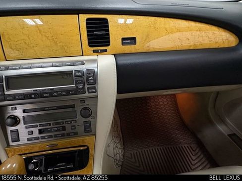 Used 2002 Lexus SC 430 Convertible RWD image 29