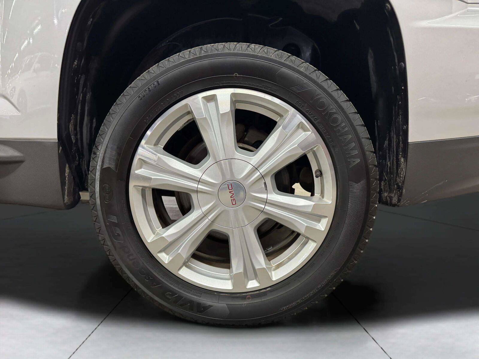 Used 2017 GMC Terrain SLE w/ Convenience Package FWD image 39