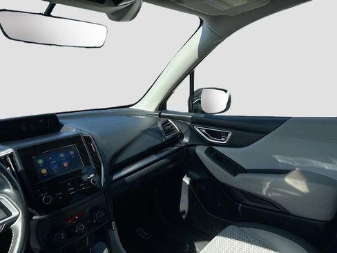 Used 2021 Subaru Forester Premium AWD/4WD image 23