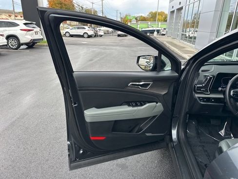 Used 2023 Kia Sportage X-Line w/ X-Line Premium Package image 32