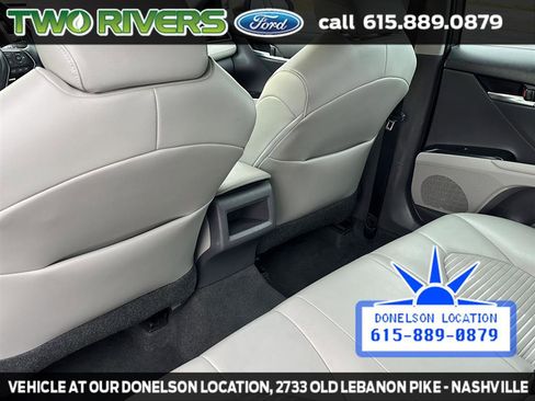 Used 2020 Toyota Camry SE image 27