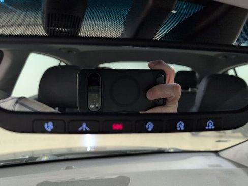 Used 2022 Hyundai Ioniq Limited image 26