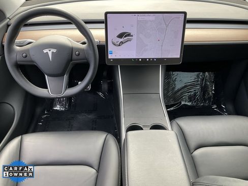 Used 2020 Tesla Model Y Long Range image 36