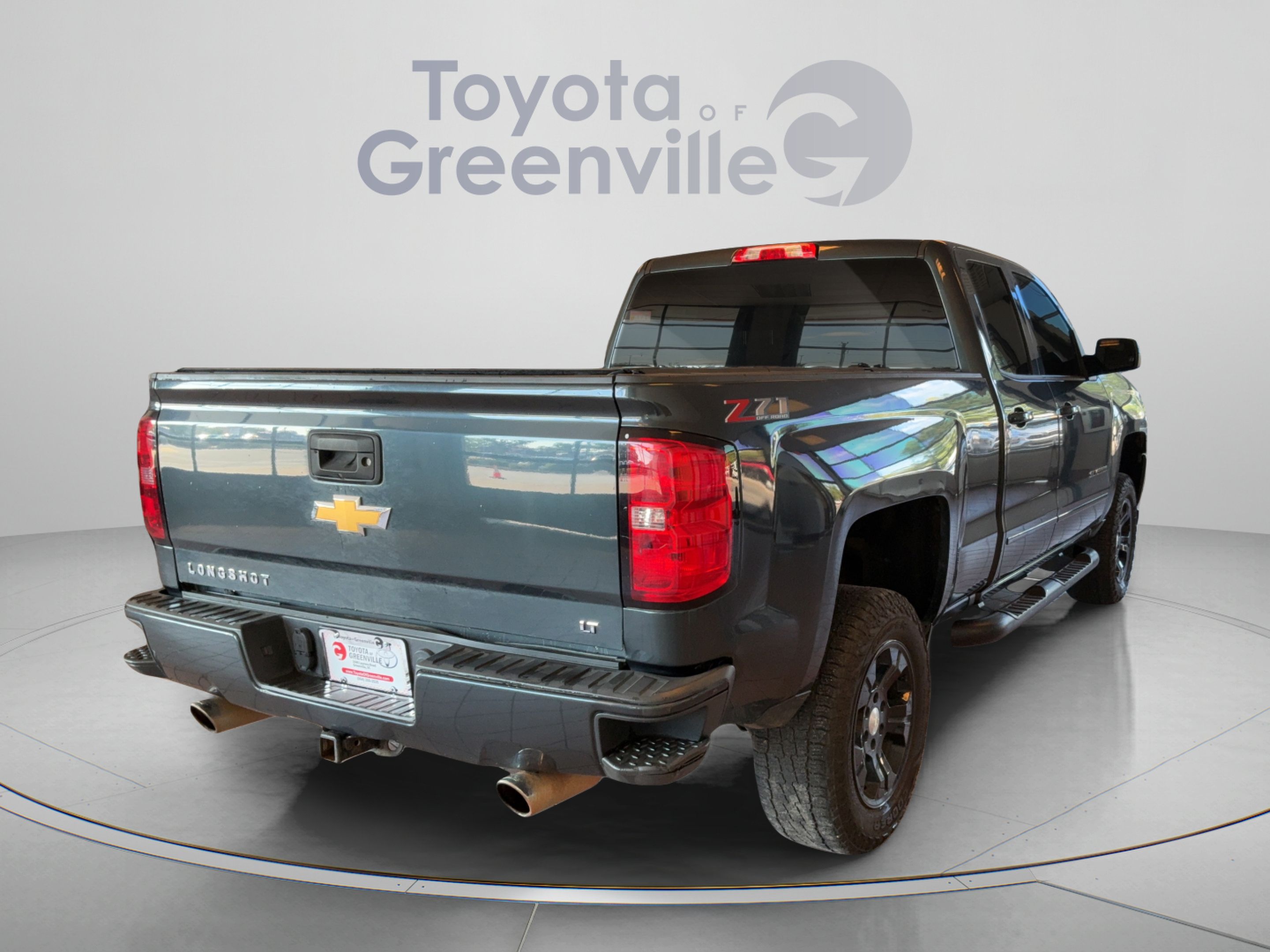 Used 2018 Chevrolet Silverado 1500 LT w/ All Star Edition AWD/4WD image 6