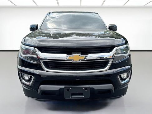Used 2019 Chevrolet Colorado LT RWD image 2