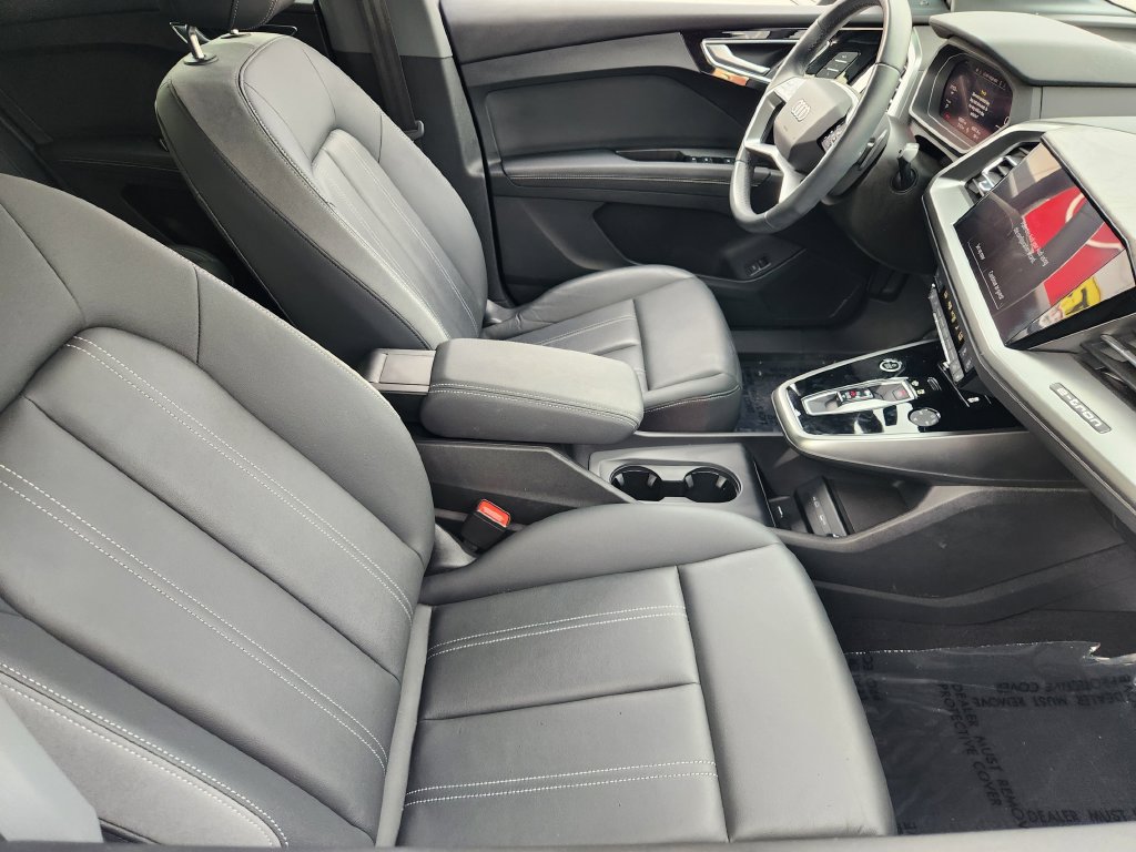 Used 2023 Audi Q4 e-tron Premium Plus AWD/4WD image 16