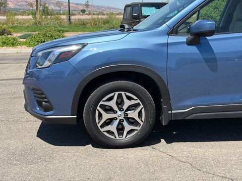 Certified 2024 Subaru Forester Premium AWD/4WD image 20
