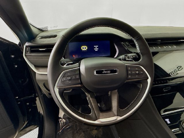 New 2026 Jeep Grand Cherokee L 4WD image 11