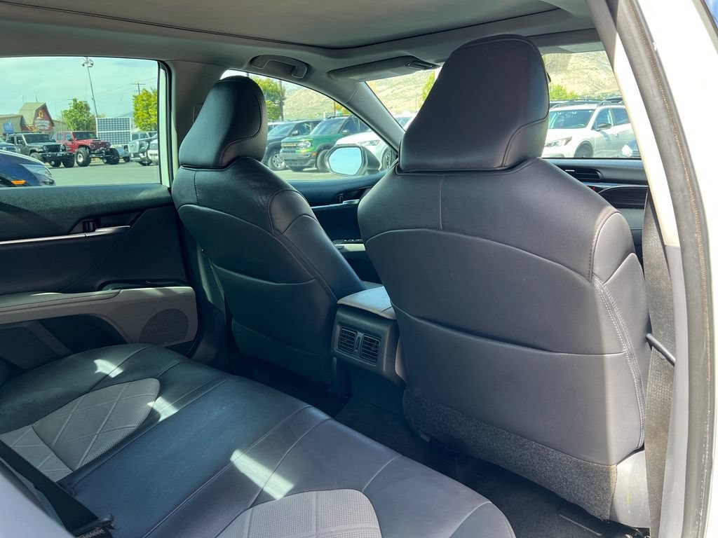 Used 2019 Toyota Camry XLE w/ Driver Assist Package FWD image 29