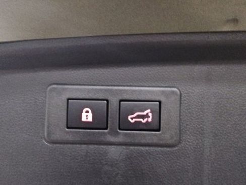 Used 2025 Subaru Outback Limited XT image 37