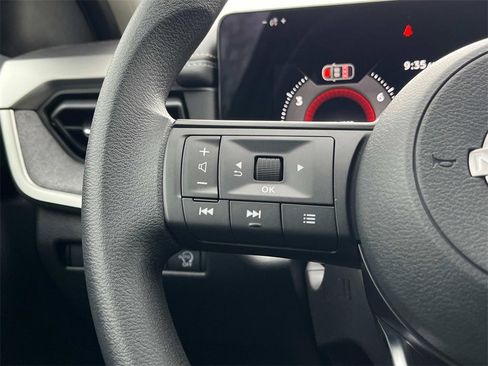 New 2026 Nissan Kicks SV image 22