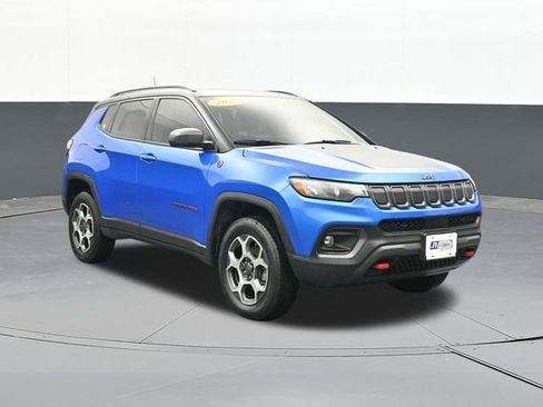 Used 2022 Jeep Compass Trailhawk w/ Sun and Sound Group image 22