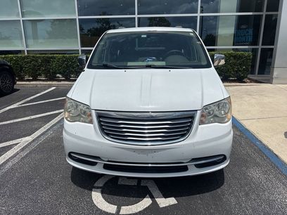 Used 2014 Chrysler Town & Country Touring-L