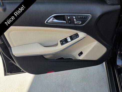 Used 2019 Mercedes-Benz GLA 250 image 33