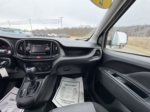 Used 2021 RAM ProMaster City Tradesman SLT image 24