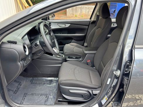 Used 2024 Kia Forte LXS FWD image 15