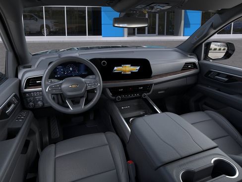 New 2026 Chevrolet Suburban LT w/ Comfort Package image 56