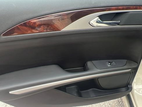 Used 2014 Lincoln MKZ w/ Equipment Group 102A Reserve FWD image 25