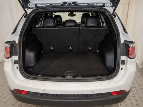 Used 2023 Jeep Compass Limited image 6