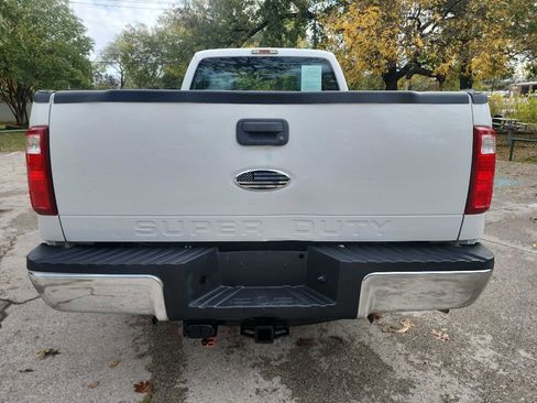 Used 2012 Ford F250 XL w/ XL Value Pkg image 6