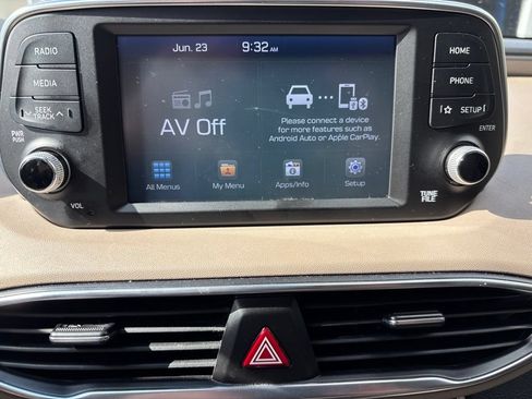 Used 2019 Hyundai Santa Fe Limited FWD image 16