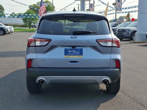 Certified 2022 Ford Escape SEL w/ Technology Package AWD/4WD image 5