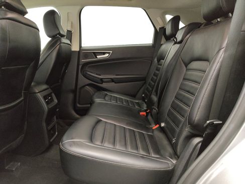 Used 2024 Ford Edge SEL image 18